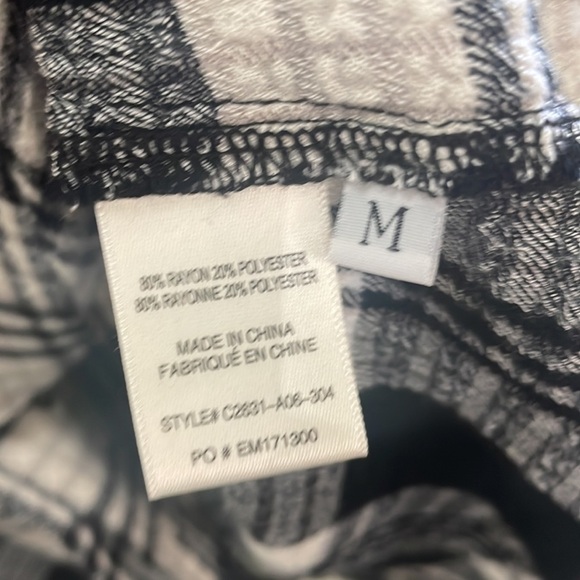 ANTHROPOLOGIE - Casual Button Down Shirt - Plaid Black and White - M - Picture 6 of 8